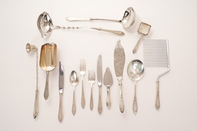 Lot 352 - Comprehensive part canteen of American Sterling silver, Lady Claire pattern, cutlery by Steiff