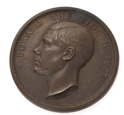 Lot 198 - H.M.King Edward VIII bronze hanging plaque