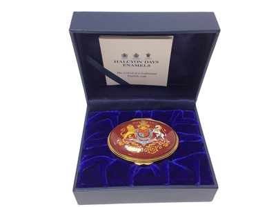 Lot 65 - H.M.Queen Elizabeth II, 2012 Royal Household Christmas present Halcyon Days oval enamel box decorated with the Royal Arms and presentation inscription dated 2012 in original fitted box with Royal c...