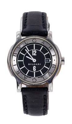 Lot 613 - Ladies Bulgari Solotempo stainless steel wristwatch with circa 1999, ref. M15486, no. ST29S, with black and steel dial, silvered chapter ring engraved Bvlgari Bvlgari, with baton numerals and hands...