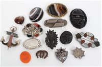 Lot 401 - Group of antique brooches - to include four...