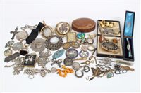 Lot 403 - Group of antique Jewellerylery - to include...