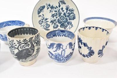Lot 26 - Blue and white pieces