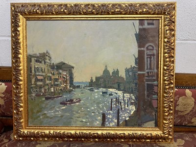 Lot 1518 - *Ken Howard (1932-2022) oil on canvas, Venetian canal scene, signed, 51 x 62cm, framed