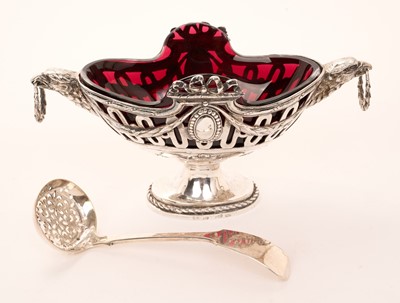 Lot 377 - Late 18th/early 19th century Continental silver sweet meat basket of oval form