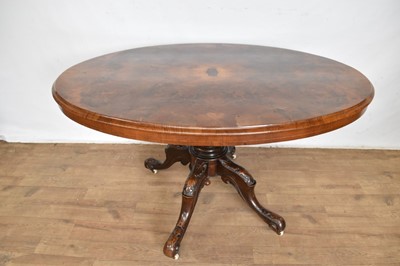 Lot 1283 - Victorian figured walnut oval breakfast table