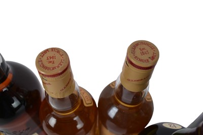 Lot 29 - Seven bottles, assorted whiskies to include: Glenfiddich, Aberlour, Glenmorangie, Jameson and The Black Grouse