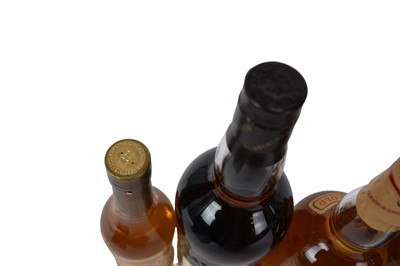 Lot 29 - Seven bottles, assorted whiskies to include: Glenfiddich, Aberlour, Glenmorangie, Jameson and The Black Grouse