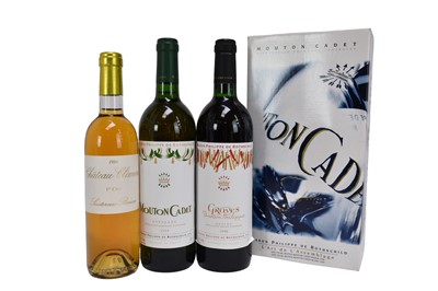 Lot 51 - Three bottles, to include 1994 Chateau Climens 1st Cru Sauternes Barsac, Mouton Cadet Bordeaux 1999 and Baron Phillips De Rothschild Graves 1998 ( the latter in a box)