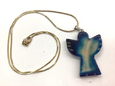 Lot 1007 - Glass angel pendant on 14ct gold chain