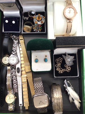 Lot 1020 - Group of wristwatches and jewellery including a silver Tewor watch, silver bangle etc