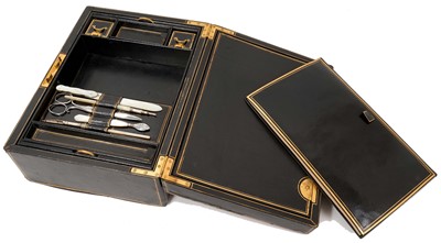 Lot 845 - Fine quality Victorian gentlemens' leather travelling writing/toiletry box with Bramah lock and key