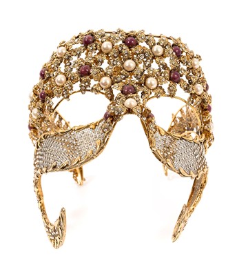 Lot 758 - Venetian jewelled mask