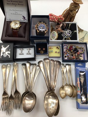 Lot 1030 - Group of costume jewellery including a 9ct gold signet ring (broken), wristwatches, plated cutlery and bijouterie