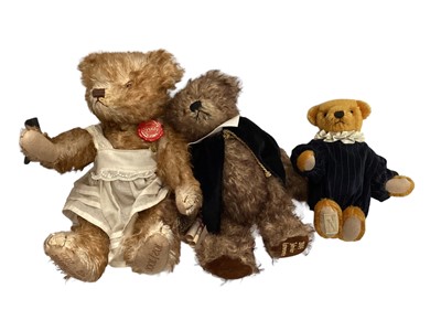 Lot 1806 - Deans Bears 2009 Astronomy, Franzl, 2002 90th year Anniversary, Joey 16of 60 and Romeo 23 of 50