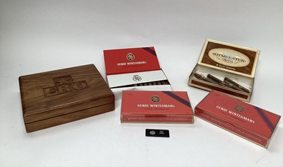 Lot 2639 - Various boxes of vintage cigars