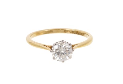 Lot 456 - Single stone diamond ring