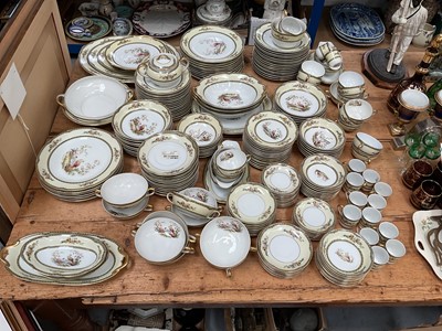 Lot 11 - Large quantity of of Noritake Windsor pattern tea and dinner ware