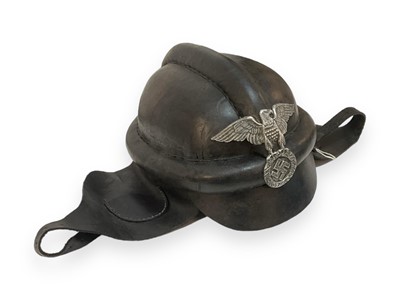 Lot 788 - Nazi German NSKK despatch riders helmet and gauntletts.