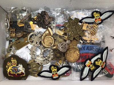 Lot 367 - Collection of military metal and cloth badges