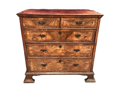 Lot 1249 - Early 18th century walnut crossbanded chest