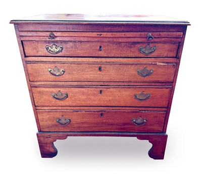 Lot 1274 - Mahogany batchelors' chest with brushing slide