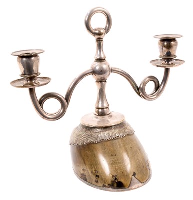 Lot 984 - Good quality early 20th century Rowland Ward horse hoof with silver plated mounted twin branch candelabra, stamped to horseshoe, 22cm high