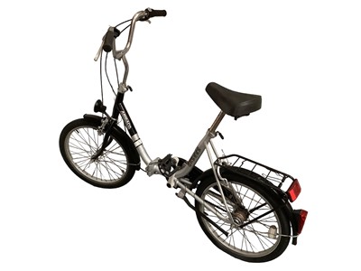 Lot 7 - Ammaco Fold-A-Way 20 Inch Wheel Folding Bike