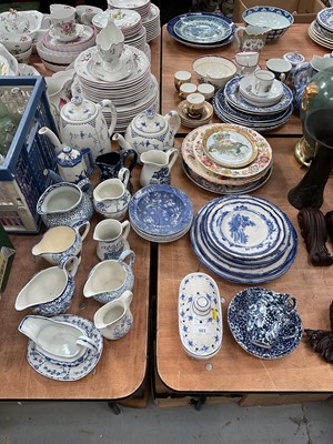 Lot 503 - Collection of Royal Doulton 'Norfolk' pattern tablewares and other blue and white