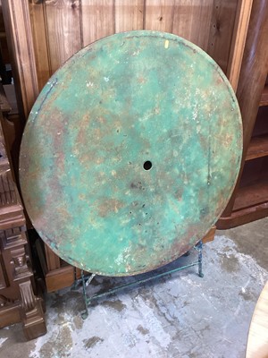 Lot 1304 - Vintage French green painted metal circular garden table