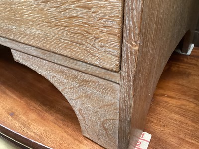 Lot 1231 - Heal style limed oak chest of drawers