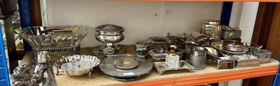 Lot 615 - Mixed lot of silver plate to include an inkwell, condiments and other items