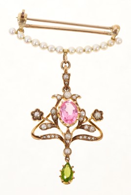 Lot 428 - Edwardian pink tourmaline, peridot and seed pearl pendant brooch