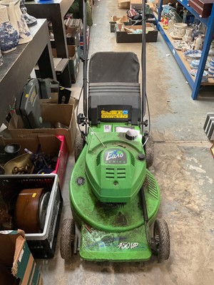 Lot 3 - Lawn boy euro series 450vp petrol lawnmower