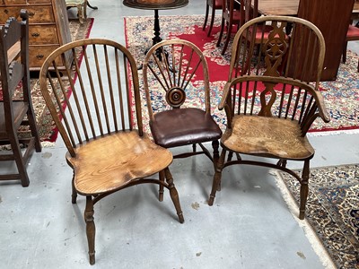 Lot 1289 - Georgian style wheel-back Windsor chair and two other country chairs. (3)