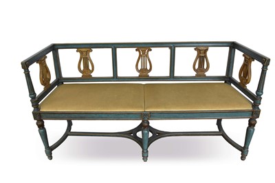 Lot 1333 - Continental painted hall bench