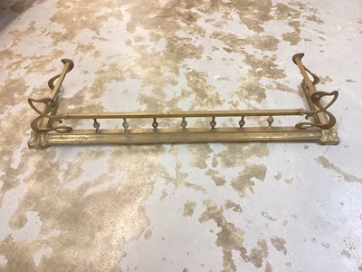 Lot 1399 - Art Nouveau brass fender, 133cm wide