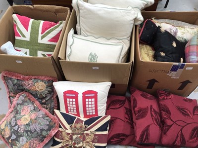 Lot 577 - Three boxes of various cushions