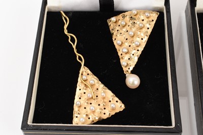 Lot 500 - Two pairs of contemporary hand made 18ct gold and gem-set pendant earrings by Diana Olivia Maynard
