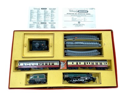 Lot 1856 - Railway Triang RBX Set Princess Elizabeth, station set R81 and a Bogie bolster, all boxed (3)