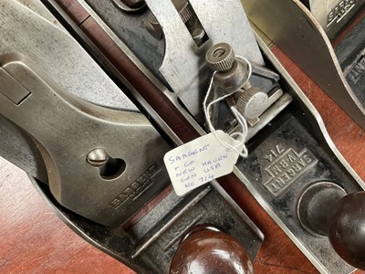 Lot 2454 - Two Sargent V.B.M. No. 410 planes, together with three Sargent V.B.M. Planes, No. 409, No. 708, No. 714 (5).
