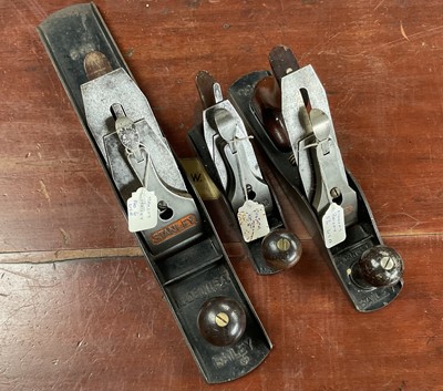 Lot 2475 - Group of three Stanley / Stanley Bailey planes, No. 2, No. 5 1/4 and No. 6 (3).