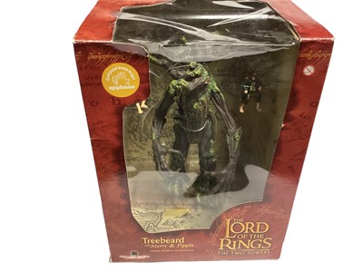 Lot 1911 - Toy Biz The Lord of the Rings (The Fellowship of the Ring) Deluxe Gift Pack, boxed 81084, & The Lord of the Rings Elves of Middle-Earth, boxed 81655, plus three other action figures and life...