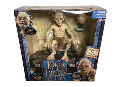 Lot 1911 - Toy Biz The Lord of the Rings (The Fellowship of the Ring) Deluxe Gift Pack, boxed 81084, & The Lord of the Rings Elves of Middle-Earth, boxed 81655, plus three other action figures and life...