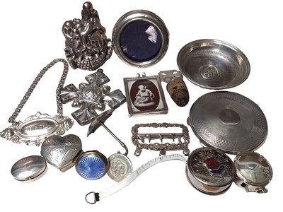 Lot 17 - Group of silver and white metal trinkets including a pin dish, buckle, pill boxes, miniature photograph frame, cork bottle stopper, sherry label and other items