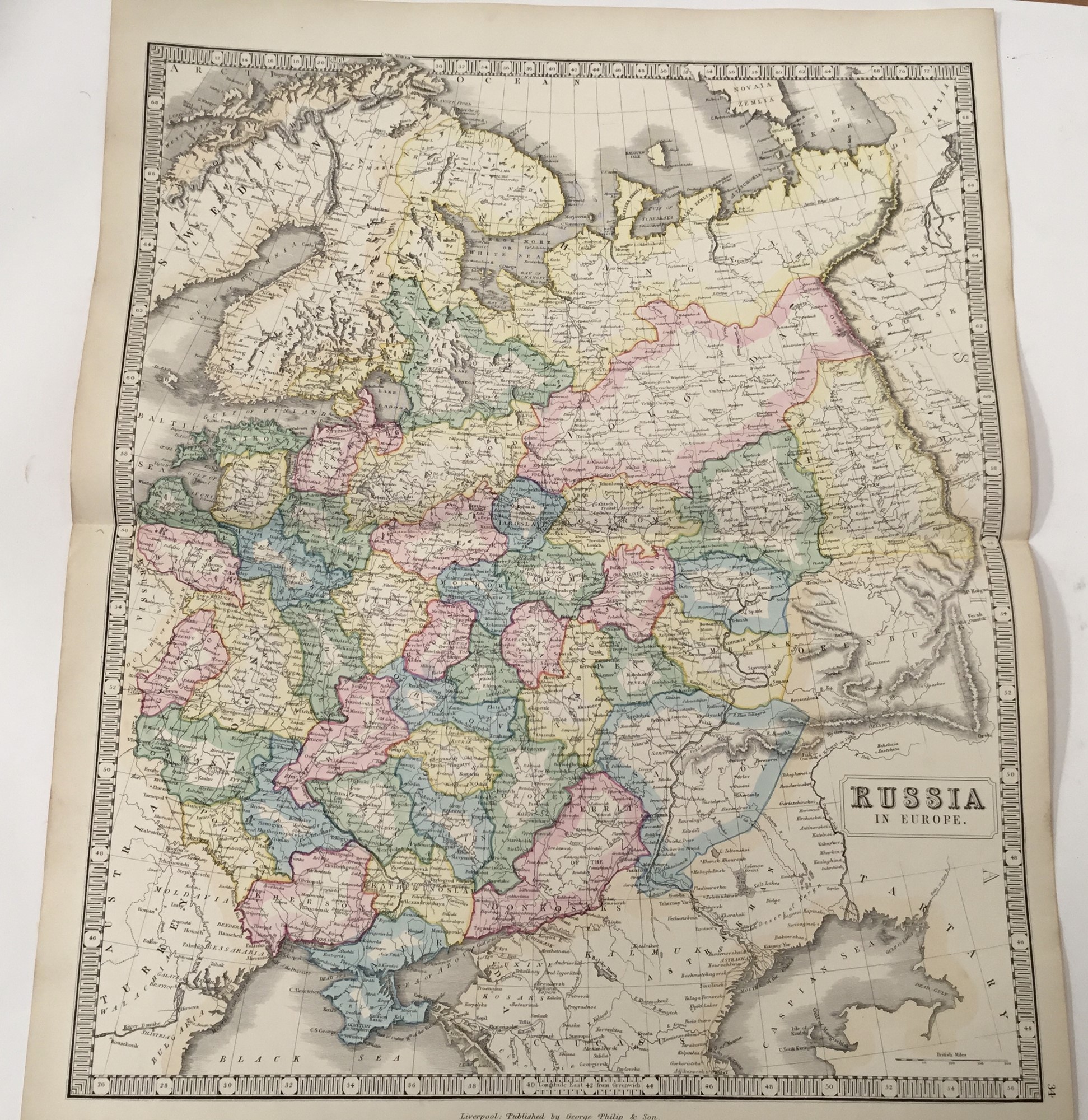 Lot 1433 - Set of 24 antique hand coloured maps from