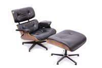 Lot 1627 - Vintage Ray Eames type lounge chair of...