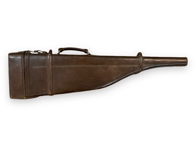 Lot 920 - Vintage leather Shoulder of mutton gun case