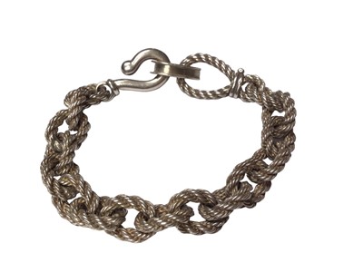 Lot 119 - Hermès silver (800) rope twist oval link bracelet with hook and eye detail