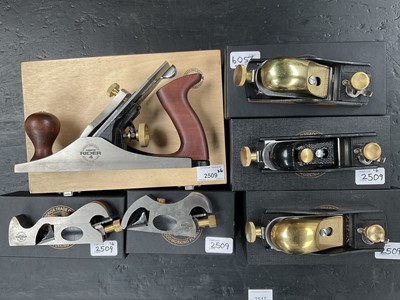 Lot 2509 - Six Axminster Rider woodworking planes to include No. 4, 9½, 60½, 69½, 90 & 92, all boxed and almost as new (6)